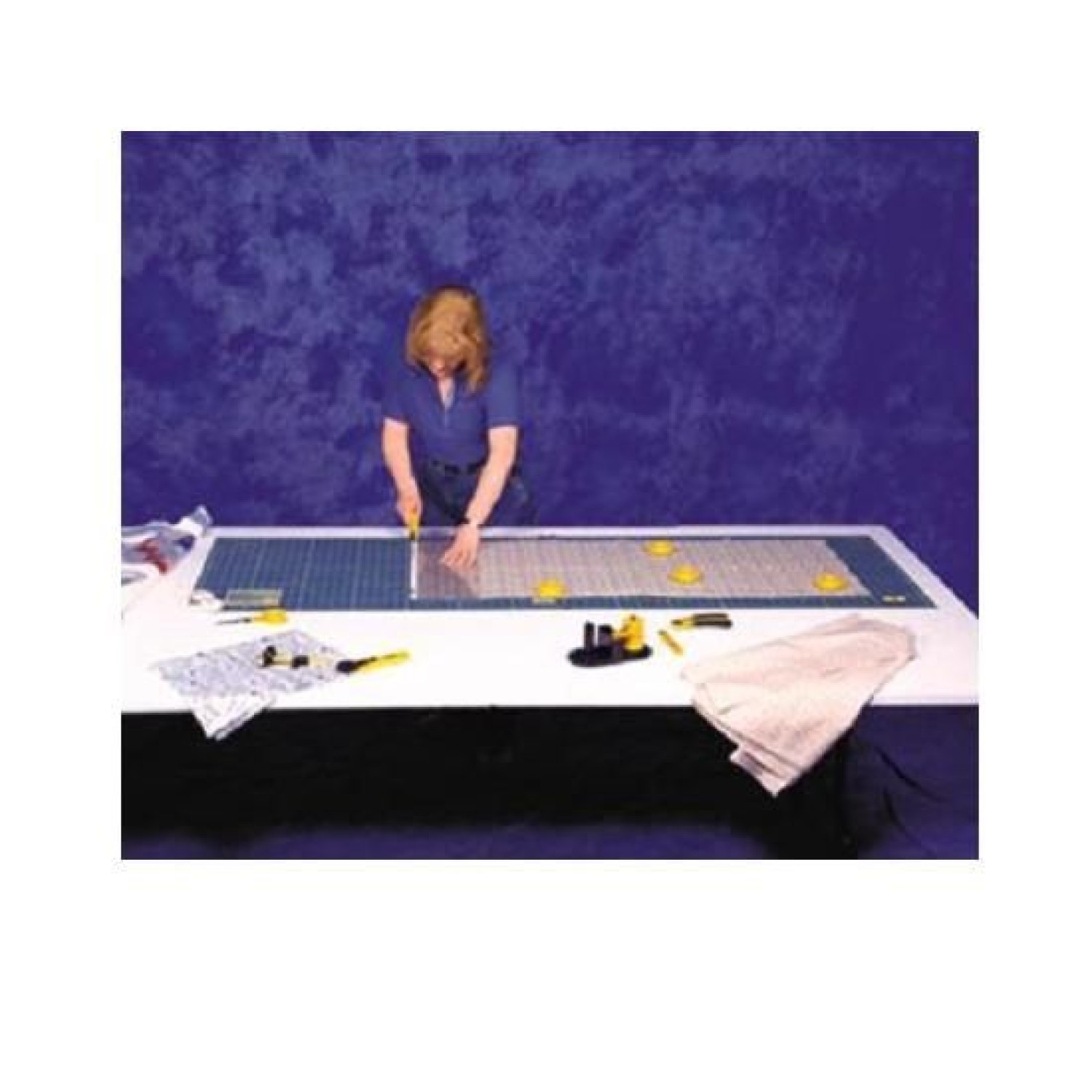 Olfa RM-CLIPS-3 Continuous Grid Cutting Mat Set 35" x 70" Illustration